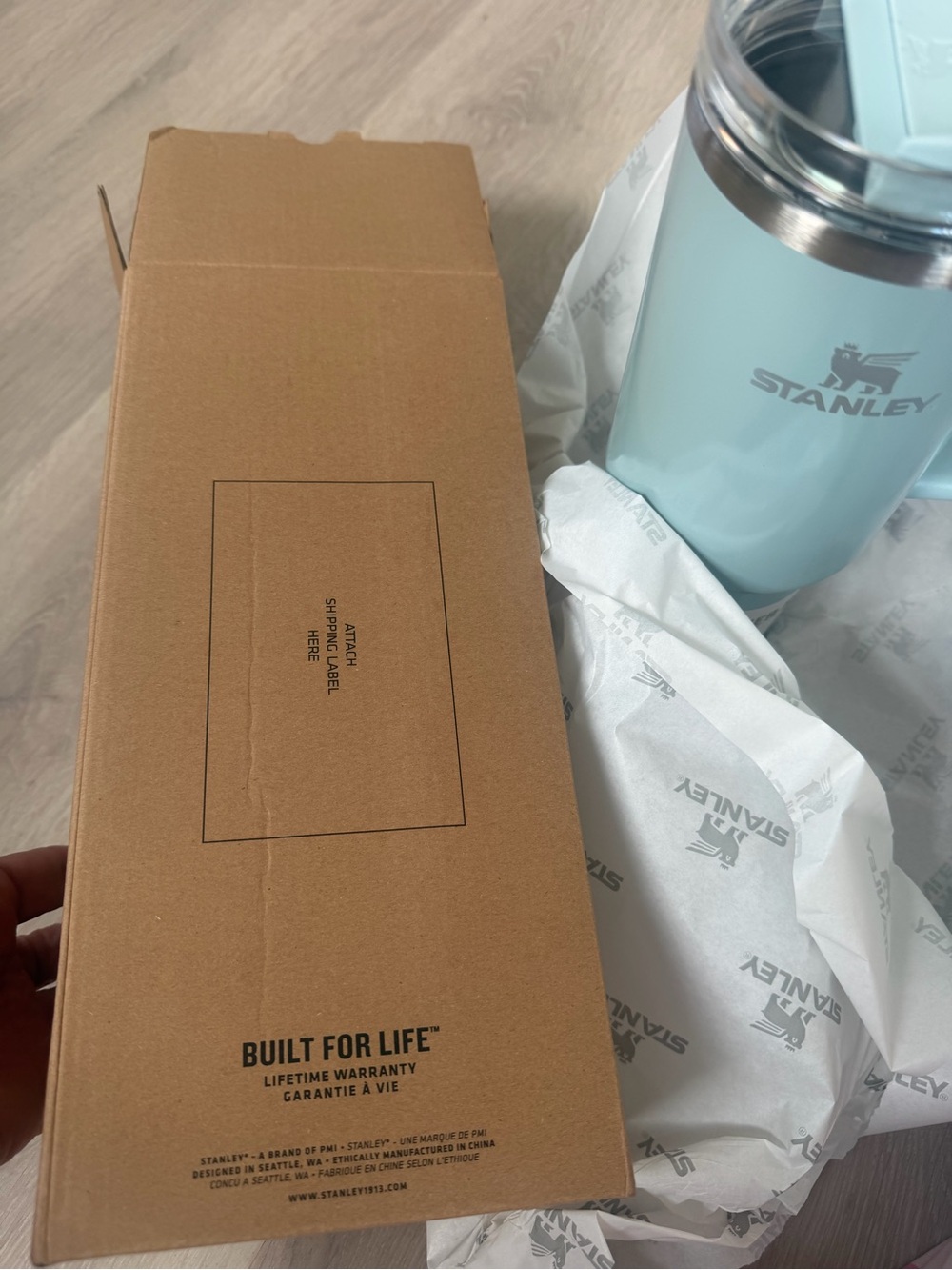 Stanley frost Mint 40 oz! Travel Tumbler with Handle and Straw! New in box - Picture 5 of 5